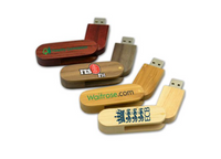 原木USB手指，可印公司 Logo 圖案或刻字
